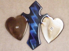 heart,christian,cross,metal,wall,art